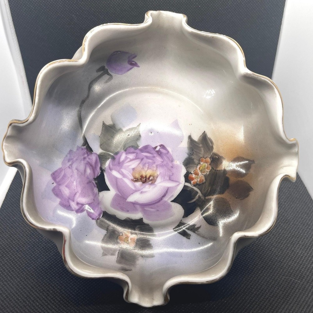 Vintage Noritake Porcelain Cigar Ashtray Ruffled Edge Hand Painted Purple Flower